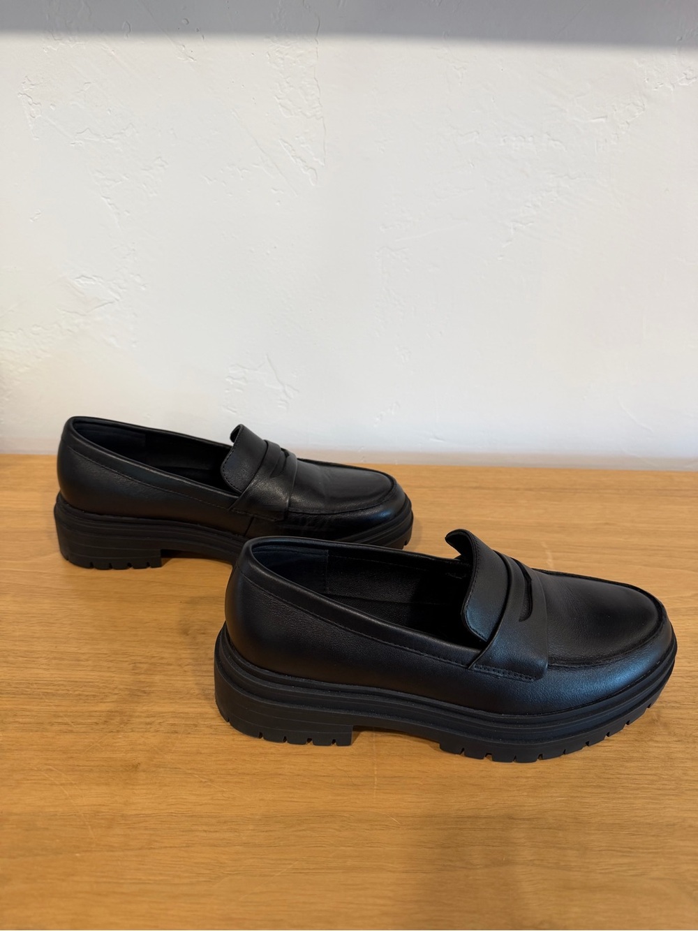 Italian Leather Lug Sole Loafer Black